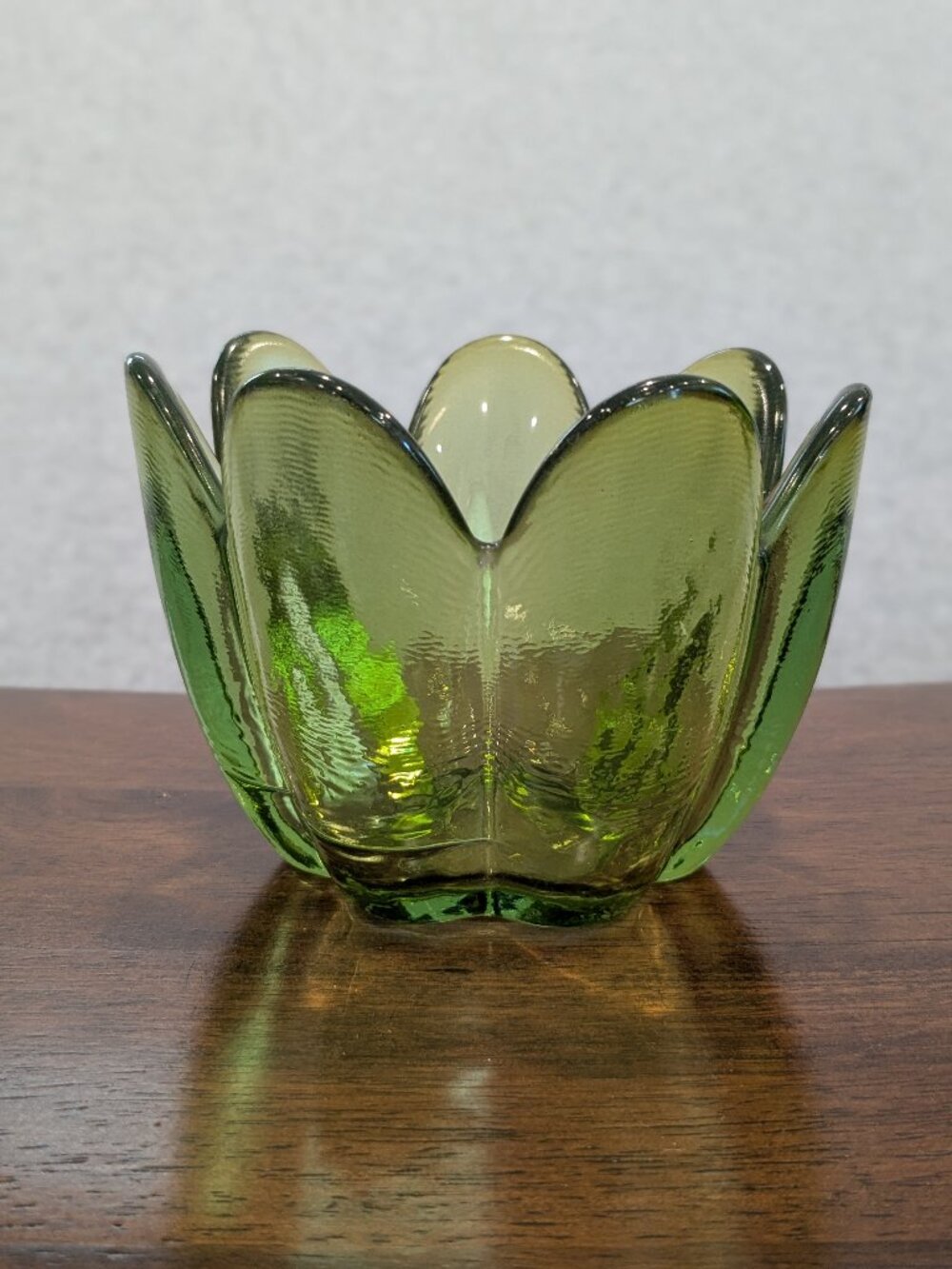 Vintage Handmade Green Glass Flower Scalloped Lotus Bowl Petal Votive Candle MCM